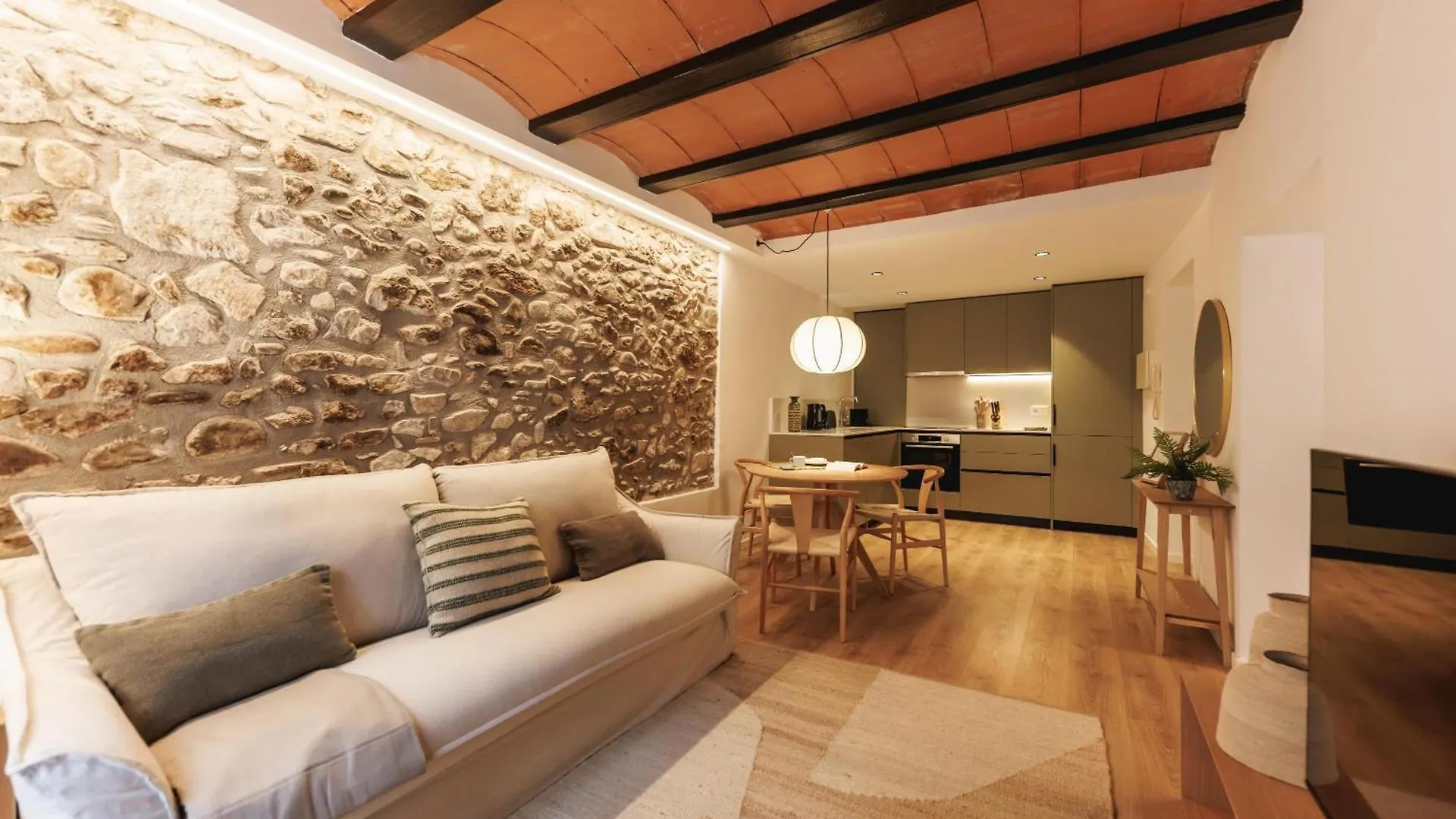 Bravissimo Ballesteries 34, Heart Of The Barri Vell 지로나 스페인