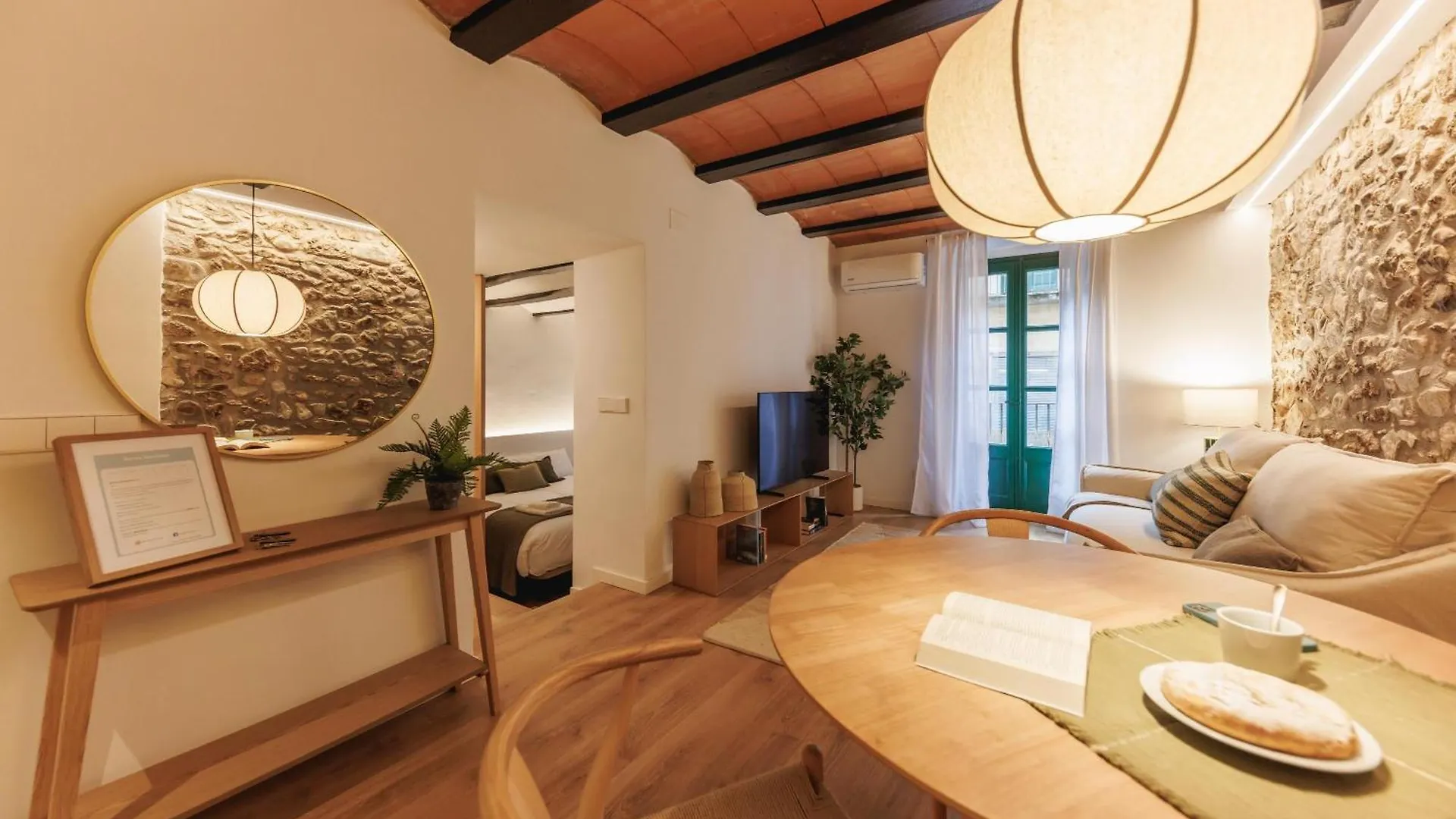 Bravissimo Ballesteries 34, Heart Of The Barri Vell 지로나 아파트